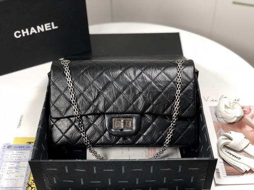 新作大人気☆現地特価！CHANEL バッグA227