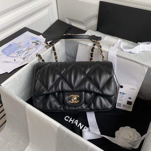 新作大人気☆現地特価！CHANEL バッグAS2233黒