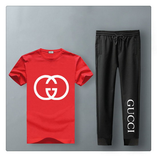  GucciセットアップTZ024