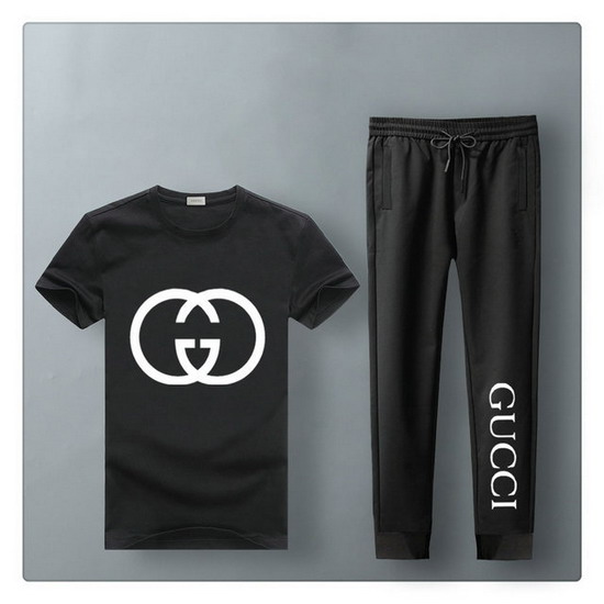  GucciセットアップTZ026