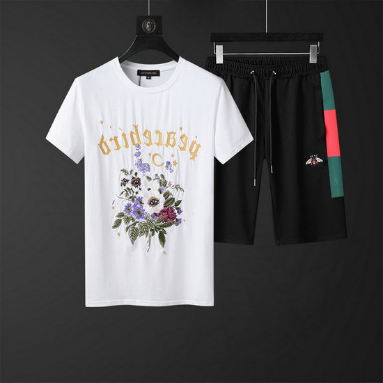  GucciセットアップGUTZ111