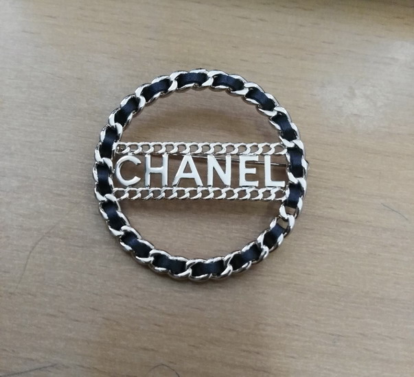 ChanelブローチN品CHXZ150
