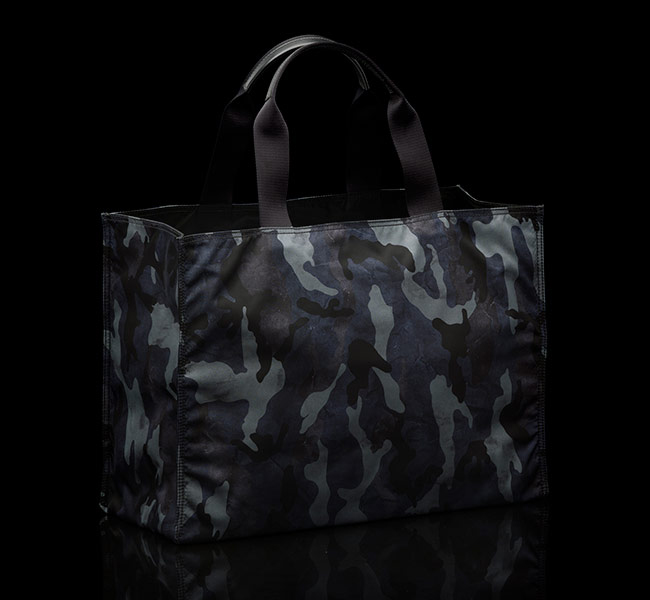 2013年春夏新作 プラダ/PRADA バッグ メンズ テスートサフィアーノ ナイロントートバッグ  VA1001-064-005