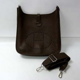 (HERMES)エルメス コピー激安 エヴリン ショコラ PM トリヨン HERMES-046