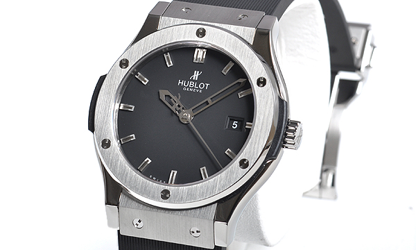 (HUBLOT)ウブロコピー メンズ時計 クラシック フュージョン 542.ZX.1170.RX