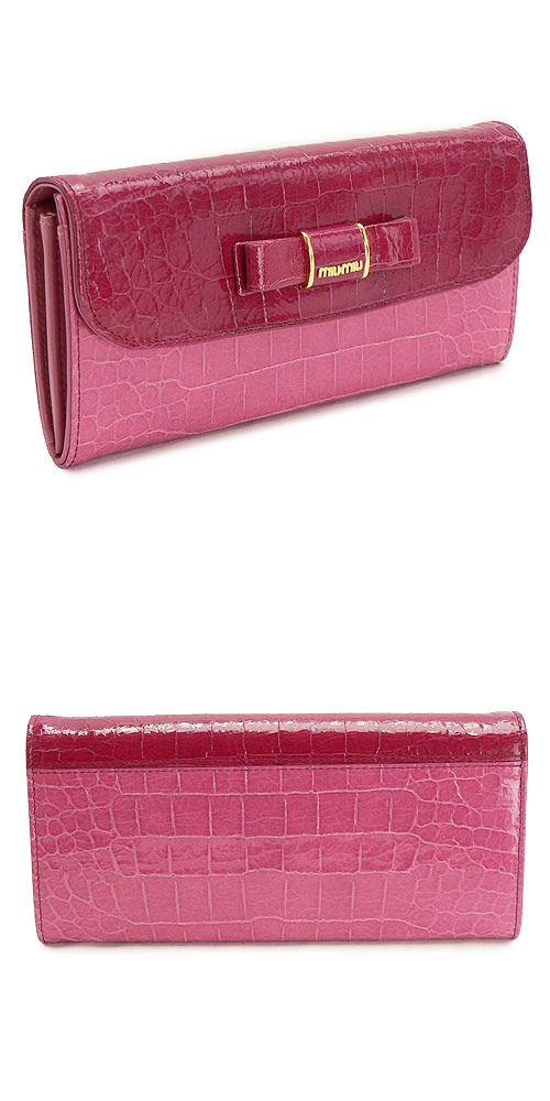 ミュウミュウコピー財布 二つ折りフラップ リボン クロコダイル型押しレザー アザレア+ピンク 5M1109