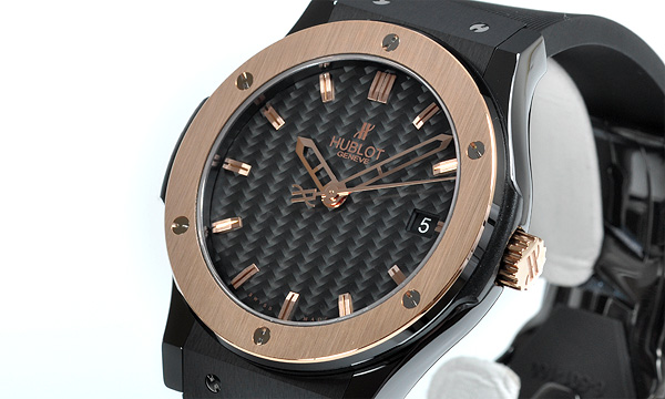 (HUBLOT)ウブロコピー メンズ時計クラシック　フュージョン セラミックゴールド 511.CP.1780.RX