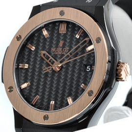 (HUBLOT)ウブロコピー メンズ時計クラシック　フュージョン セラミックゴールド 511.CP.1780.RX