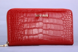 ブランドミュウミュウ財布ファスナー財布ワニ柄赤miu005のコピー