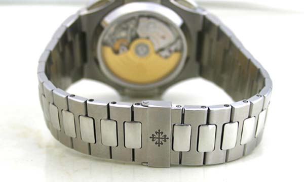 (PATEK PHILIPPE)パテックフィリップ コピー時計ノーチラスクロノ 5980/1A